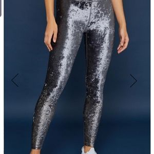Beyond Yoga Crushed Velvet Alloy Ombre 